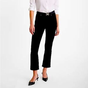 NWOT Express High Waisted Black Rinse Raw Hem FlexX Cropped Flare Jeans Sz M